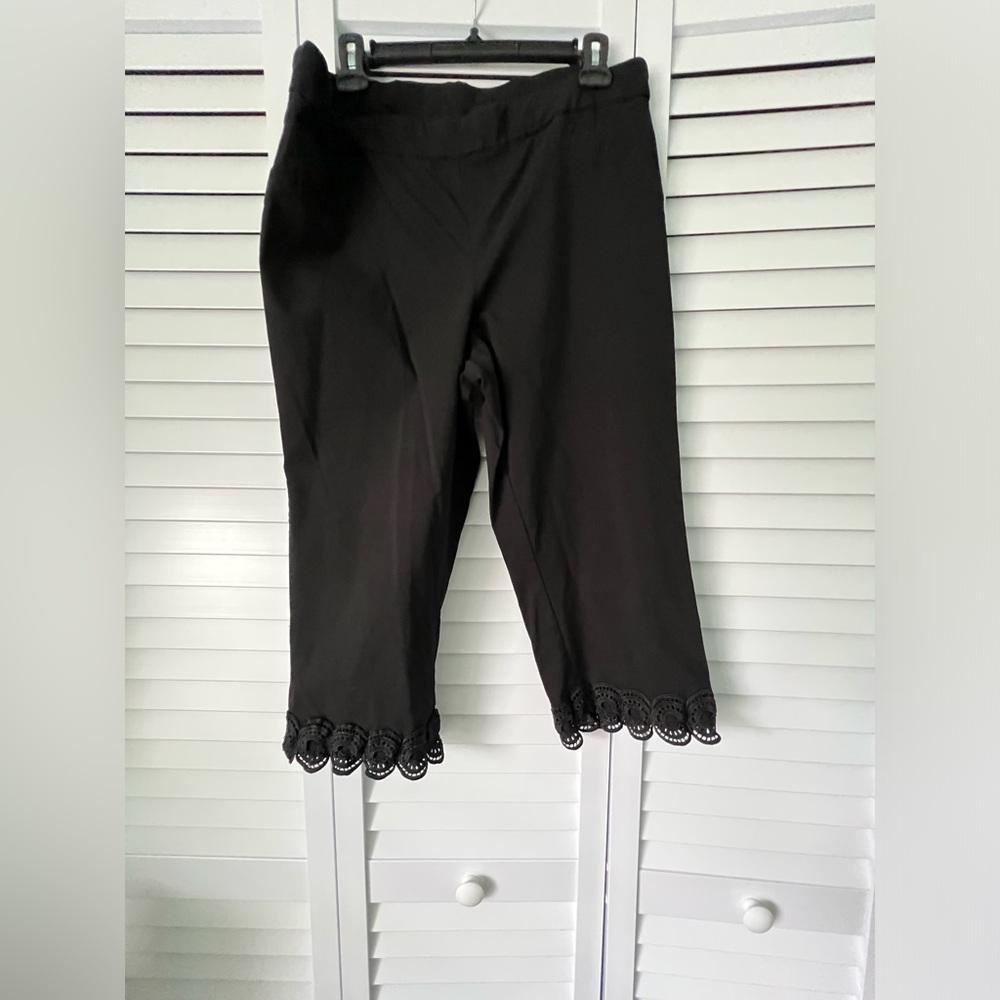 Love theses dressy capris!